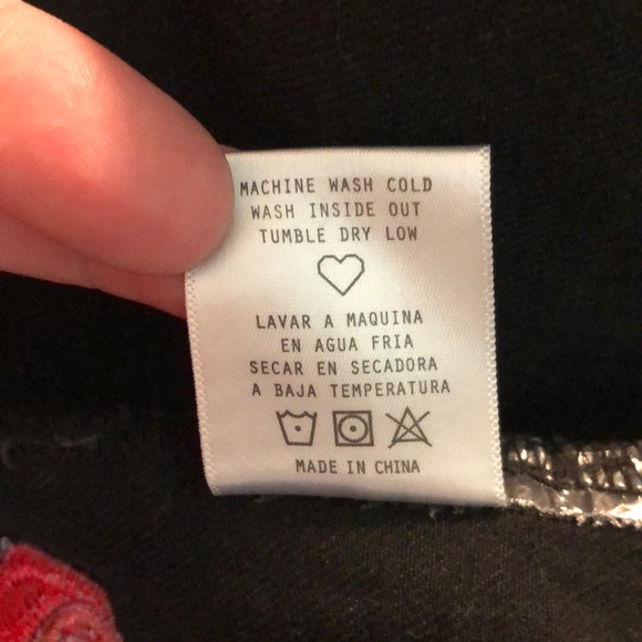 CELLO Made4You Size SMALL Rose Embroidered Denim Black Jean Jacket $74 NEW - Picture 14 of 16